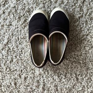 Dansko canvas sneakers size 39